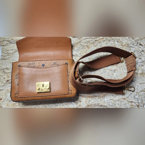 COPY - Crossbody/fanny